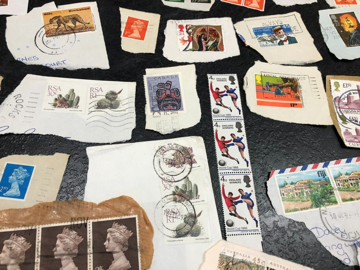 Large Joblot Of Over 100 Stamps England Winners 1966 Unused, Europe, Canada Etc