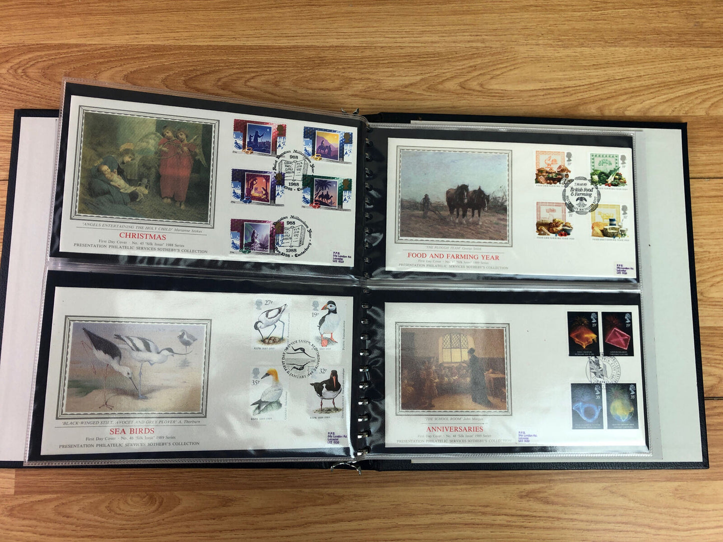 Presentation Silk First Day Cover Album With 40 x 1985-1989 Covers