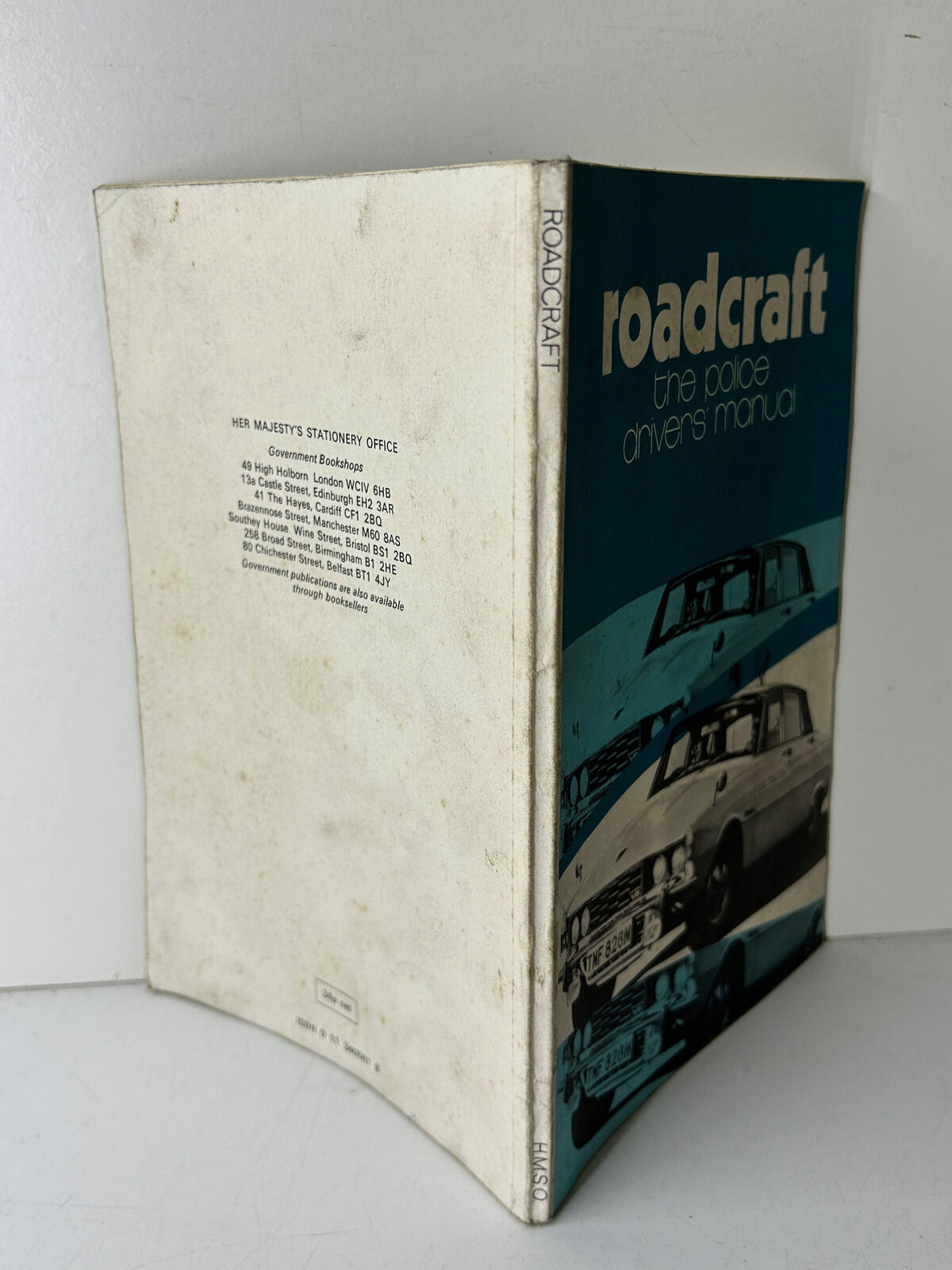 Roadcraft The Police Driver's Manual ( Her Majesty's Stationery Office, 1974)
