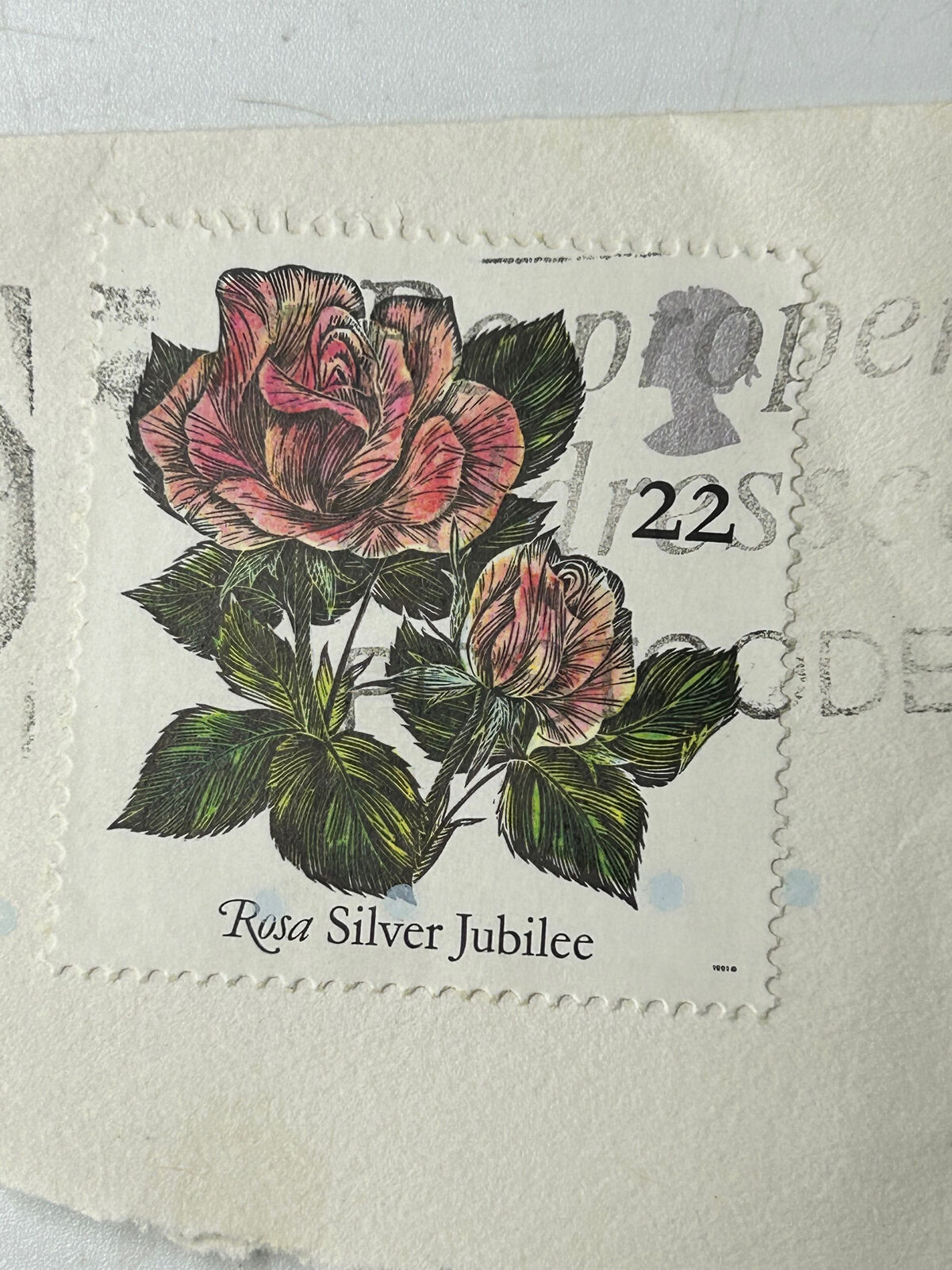Large Collection of Assorted Mixed Stamps in Tin - Please See Pictures