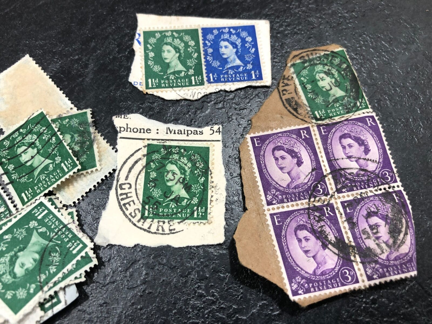 Large Joblot Of Over 100 Pre Decimalisation Stamps Queen Elizabeth