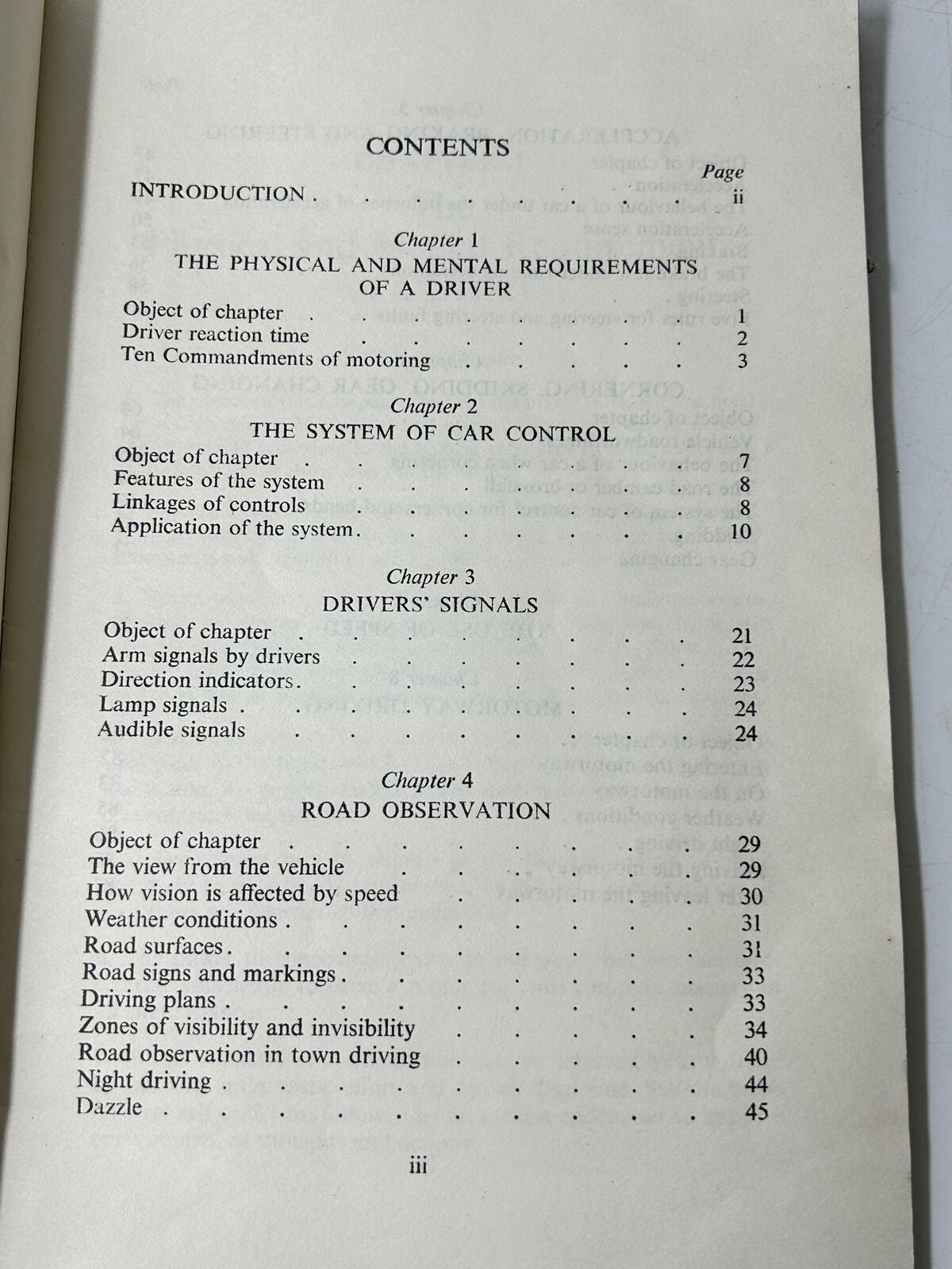 Roadcraft The Police Driver's Manual ( Her Majesty's Stationery Office, 1974)